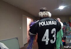 鋳造では、大人の男は、大きな脂肪のコックを持つ小さな女の子を性交します 女性 アダルト まちこ